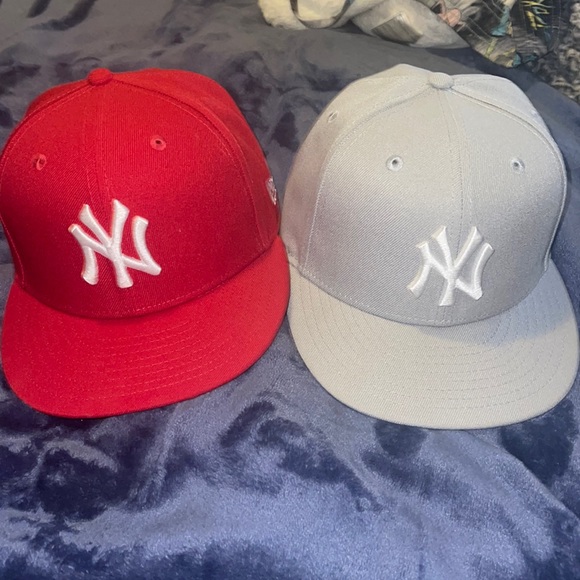 New York Yankees fitted hats - Picture 1 of 2